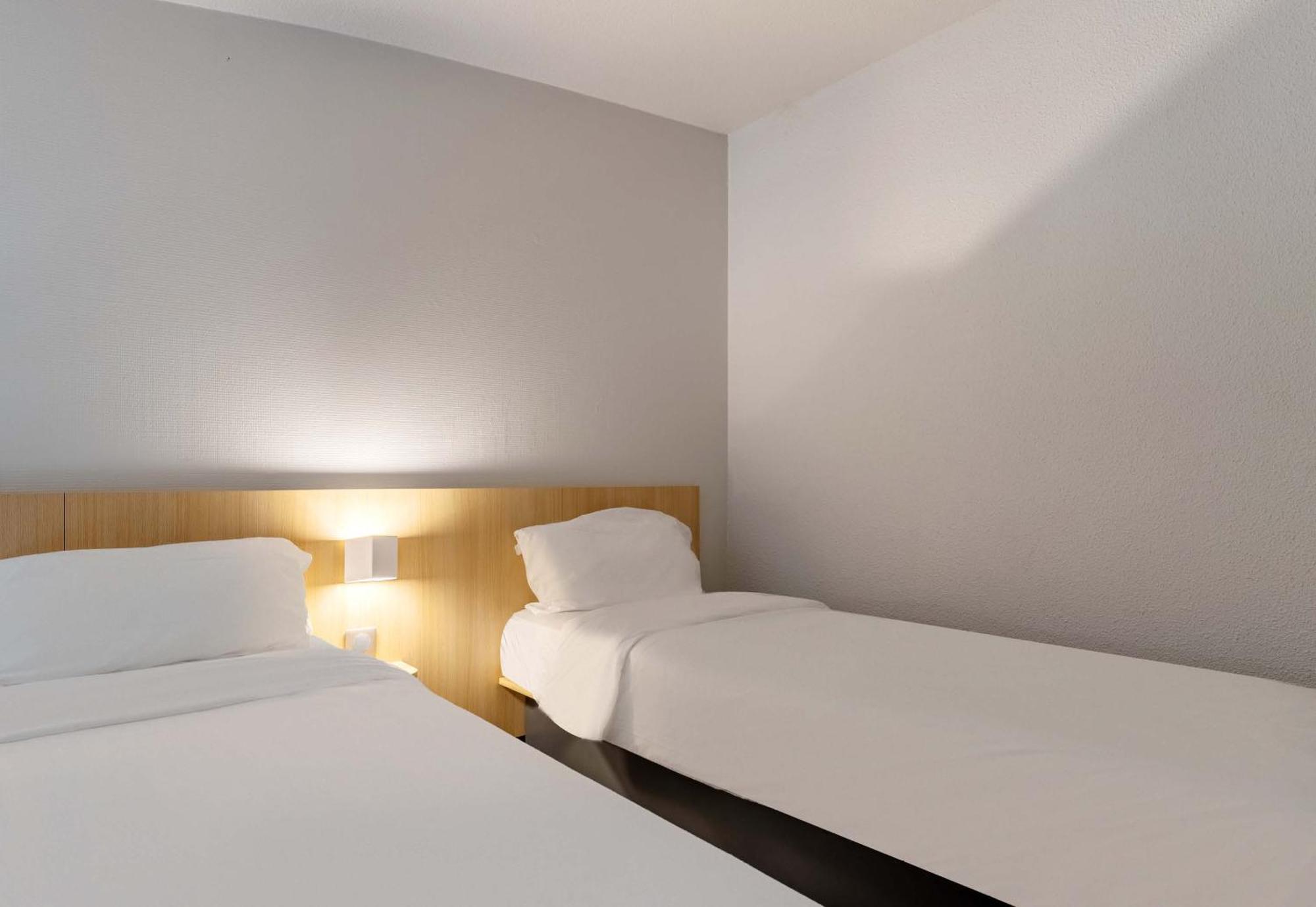 B&B Hotel Le Havre Harfleur 1 Buitenkant foto